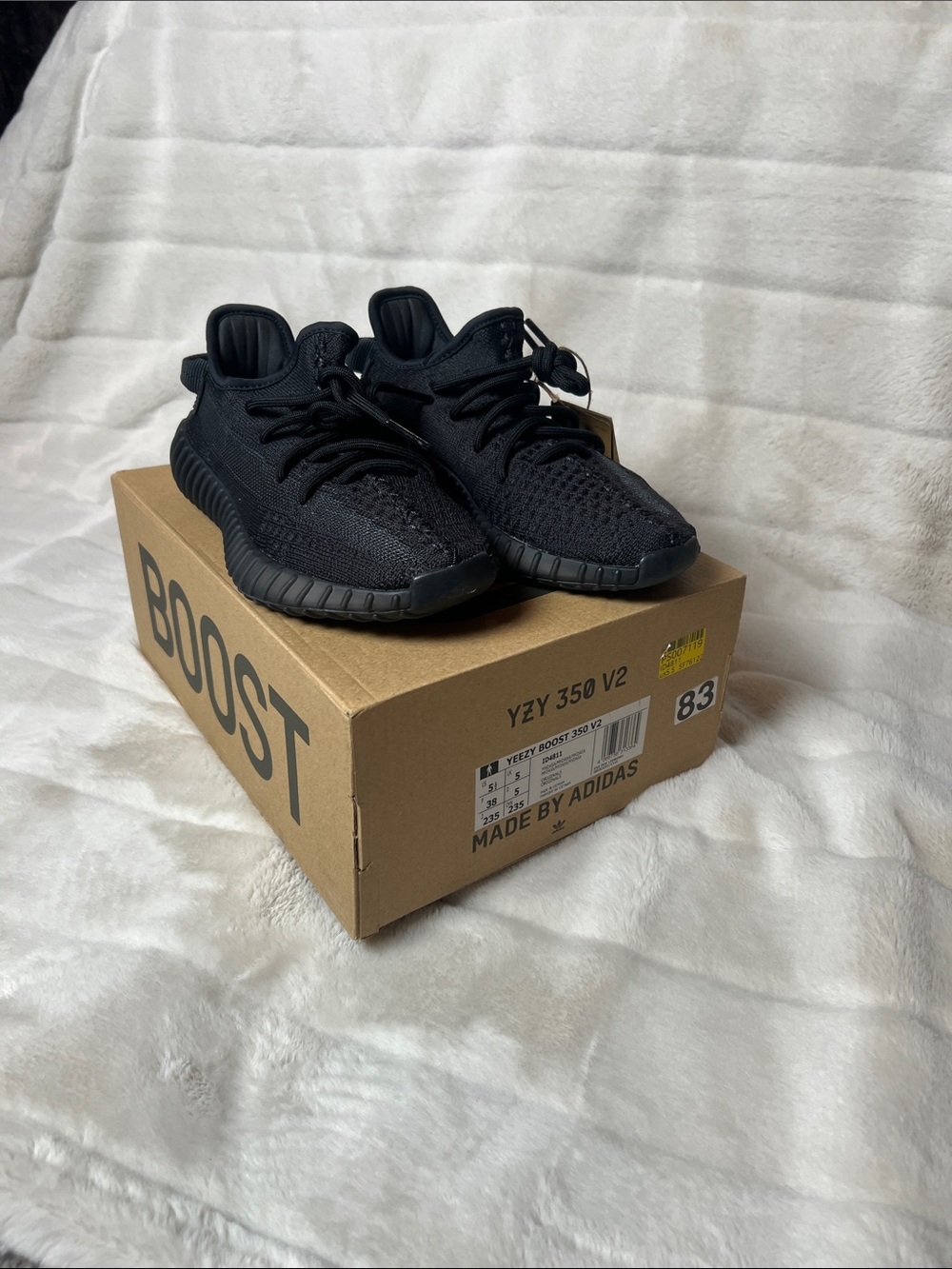 adidas Kids YEEZY 350 V2 Tan/Brown Shoe Box